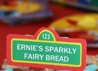 Birthday Cake : Planning a Sesame Street party has never been easier. With the focus on bright, …