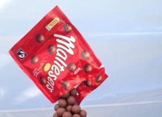 Birthday Cake : Gravity defying Malteaser cake. Ooooh.