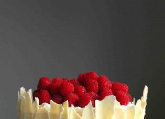 Birthday Cake : Lemon Raspberry Sponge Cake with White Chocolate Shards | Tasty Kitchen: A Happy…