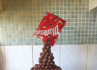 Birthday Cake : Maltesers gravity cake!