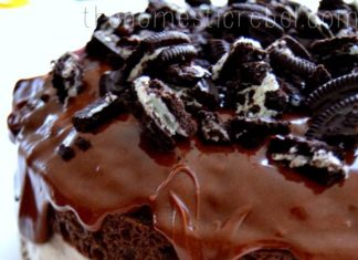 Birthday Cake : Oreo fans, this cake is for YOU! Oreo Overload Cake — comes together easily wit…