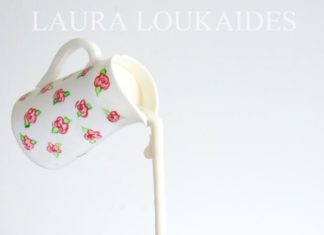 Birthday Cake : Strawberries & Cream Gravity Defying Cake