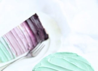 Birthday Cake : Vanilla Blackberry Mascarpone Cake. This sophisticated ombré situation: | The 3…