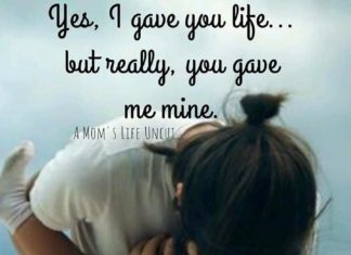 Birthday Quotes : Nothing better in this world than being your Mom.