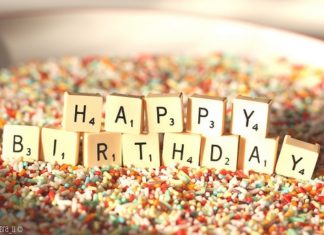 Happy Birthday Wiches : scrabble tiles
