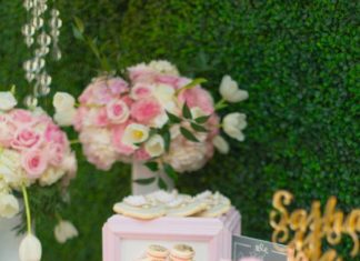 Birthday Party Inspiration : Treat your daughter to this feminine birthday party that features an elegant vin…