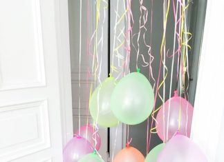 Birthday Inspiration: Der Kleinkinder-Party-Klassiker einen Türrahmen voller Luftballons gab es bei…