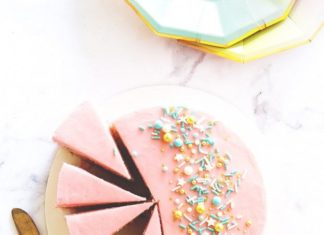 Birthday Cake : Mini Sprinkles Cake