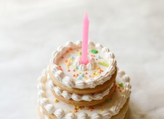 Birthday Cake : Stacked Cookie Mini Birthday Cake