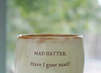 Birthday Decoration : Alice in Wonderland's Words of Wisdom…