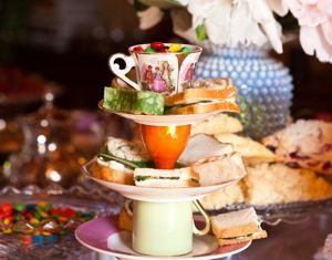 Birthday Decoration : DIY display for tea cups and tea party food MadHatter Themed party. Abby's 1…