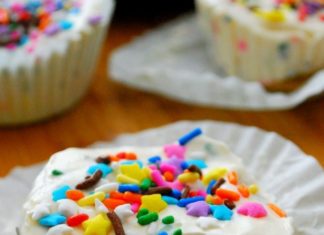 Birthday Decoration Ideas : Birthday Cake Icecream Cups – cupcake liners, birthday cake oreos, birthday cake…