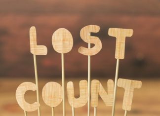 Birthday Decoration Ideas : Lost count cake topper – for those birthdays that start to blend together:)