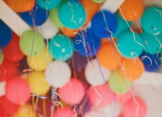 Birthday Decoration Ideas : balloons // event design by Lace and Likes, photo by madeulook