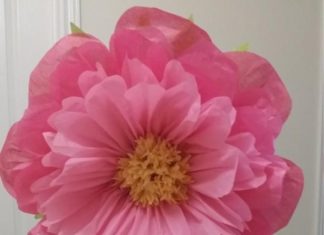 Birthday Decoration : NEW NEW NEW and One of a kind STANDING paper flowers, created and handmade by me…