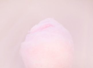 Birthday Decoration : #brightlydecoratedlife tip: cotton candy is one of life’s sweetest treats