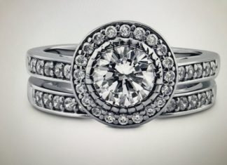 Birthday Gifts Ideas : A Perfect 1.3CT Round Cut Halo Russian Lab Diamond Bridal Set