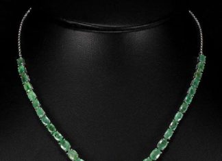 Birthday Gifts Ideas : Natural Oval Cut Green Emerald & Blue Sapphire Jaguar Necklace