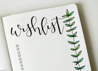 Birthday Gifts Inspiration : 10 idées de page Collection pour votre Bullet journal !