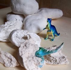 Birthday Inspiration: Dino-Eier haben nichts mit Ostern zu tun, die könnt ihr immer basteln! Dazu bes…