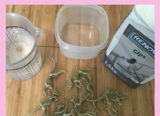 Birthday Inspiration: Mit einem Dinosaurier-Ausgrabungsset sind Kinder eine ganze Weile beschäftigt. …