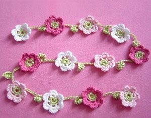 Birthday Inspiration: Selbermachen-Tipp: Blumenkette häkeln – BRIGITTE.de