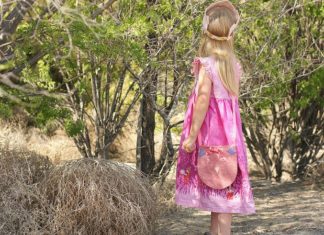 Birthday Inspiration: mama made birthday dress and sister made purse – precious!