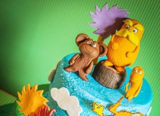 Birthday Party Inspiration : A Lorax-Inspired Cake
