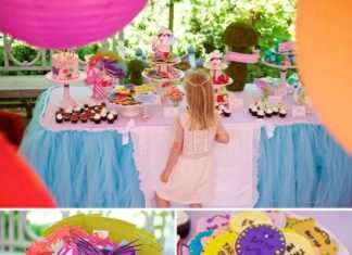 Birthday Party Inspiration : Fall down the rabbit hole and into this Alice in Wonderland birthday party!