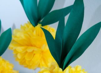 Birthday Party Inspiration : Make your own luau, pineapple party or flamingo party decorations with easy tiss…