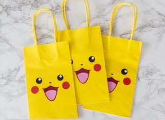 Birthday Party : Pikachu party bags | party favors | Silhouette Cut file | Easy DIY | Sacs surpri…
