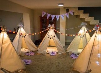Birthday Decoration : Add lunchbox Love for Kids Jokes and silly fun facts to these tents. Great for p…