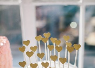 Birthday Decoration : Heart cake toppers | Photo by Sylvia Photography | Read more – www.100layercake….