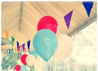 Birthday Decoration : Photo 1 of 52: Circus, Carnival, Vintage Circus, Acrobats / Birthday “Circus Bir…