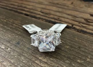 Birthday Gifts Ideas : 6.2CT Perfect Emerald Cut Russian Lab Diamond Engagement Wedding Anniversary…