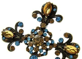 Birthday Gifts Ideas : A Hematite & Smokey Topaz Crystal Cross Brooch