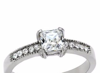 Birthday Gifts Ideas : A Vintage Perfect 1CT Princess Cut Russian Lab Diamond Ring