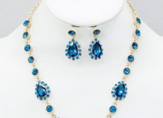Birthday Gifts Ideas : Blue Crystal Teardrop Gala Necklace & Earring Set