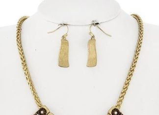 Birthday Gifts Ideas : Gold and Brown Seed Beaded Necklace With Earrings Set