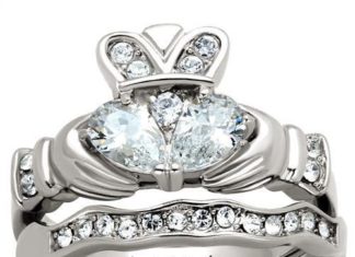 Birthday Gifts Ideas : New Celtic Collection! Celtic Claddagh Bridal Ring with Diamond Accents