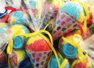 Birthday Gifts Inspiration : BaTh BoMb SnOw CoNe Fun Summer Party Favor Carnival Prize Birthday Gift Idea! La…