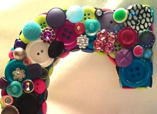 Birthday Gifts Inspiration : Bouton personnalisé initiale Pastel par allbuttonedupbytina, $35.00