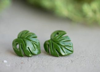 Birthday Gifts Inspiration : Check out Green Monstera leaf studs earrings Tropical Jungle Monstera studs earr…