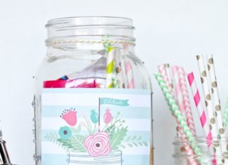 Birthday Gifts Inspiration : Cute! “Ah-mason” birthday tags to tie onto mason jar for easy birthday gift. Fil…