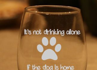 Birthday Gifts Inspiration : Hysterically Accurate Wine Glasses We All Need in Our Lives Right Now