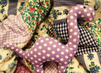 Birthday Inspiration: Anleitung: Dino Stofftier nähen › Anleitungen, Do it yourself › Anleitung D…