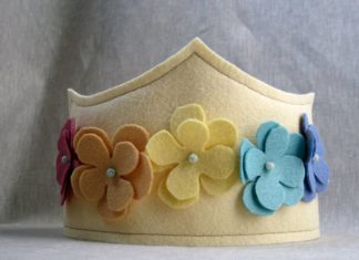 Birthday Inspiration: Beautiful felt crown with flowers.