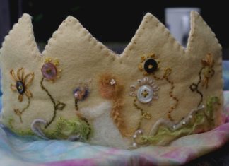 Birthday Inspiration: Birthday Crown Waldorf Custom organic plant by tillytilda