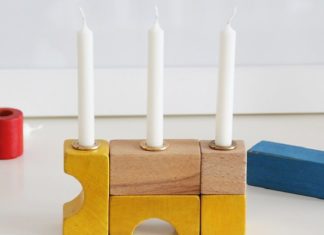 Birthday Inspiration: Brick by brick you can create your very own candleholders from your childhood fa…