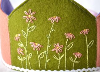 Birthday Inspiration: Broderie de fleurs sur feutrine. Garden Flower Wool Felt Waldorf Birthday Crown….